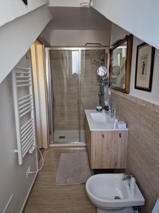 Fil-Rouge - Elegante E Tranquilla Vista In Centro Apartment Turin Exterior photo